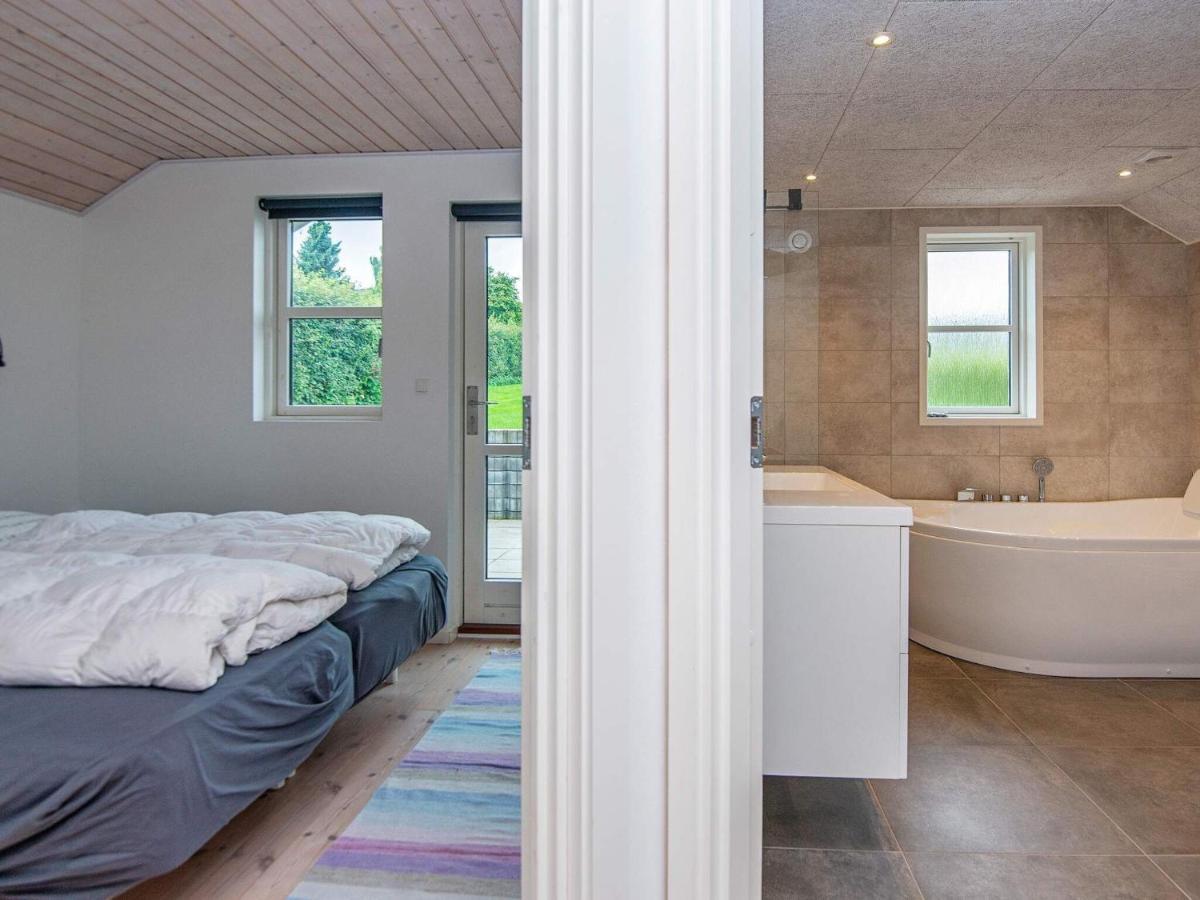 8 Person Holiday Home In Haderslev Kelstrup Strand 外观 照片